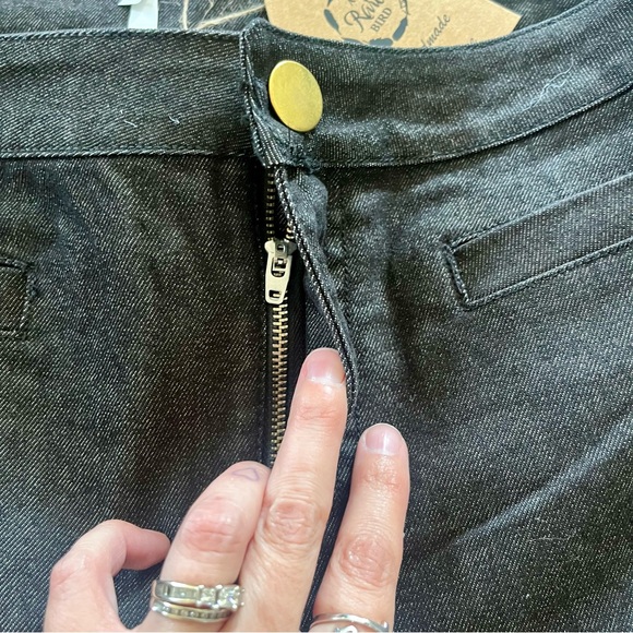 A Rare Bird NWT Bohemian Flare Lace Leg Jeans Size S/M - Picture 6 of 11